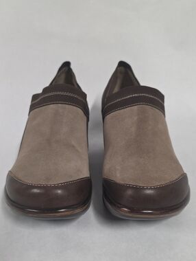 Jambu Women's Cali Classic Comfort Clogs, Beige/Brown, Sport Wedge Design, Sz 11